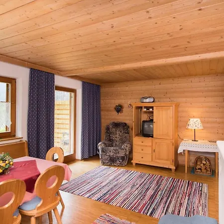 דירה Haus Barbara *