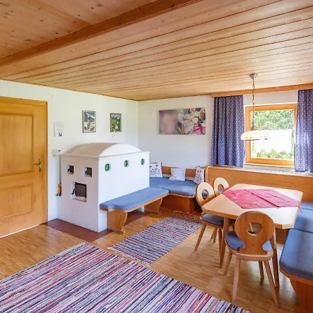 Apartment Haus Barbara Bach (Tyrol)